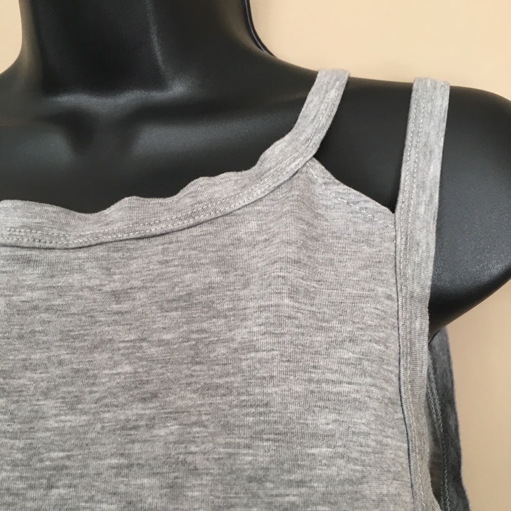 Benjamin Jay Gray Back Cut Out Tank - Picture 4 of 7